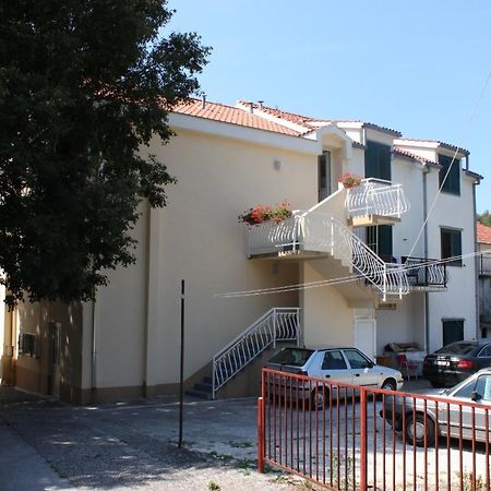 Apartments By The Sea Drvenik Donja Vala, Makarska - 6658 Luaran gambar