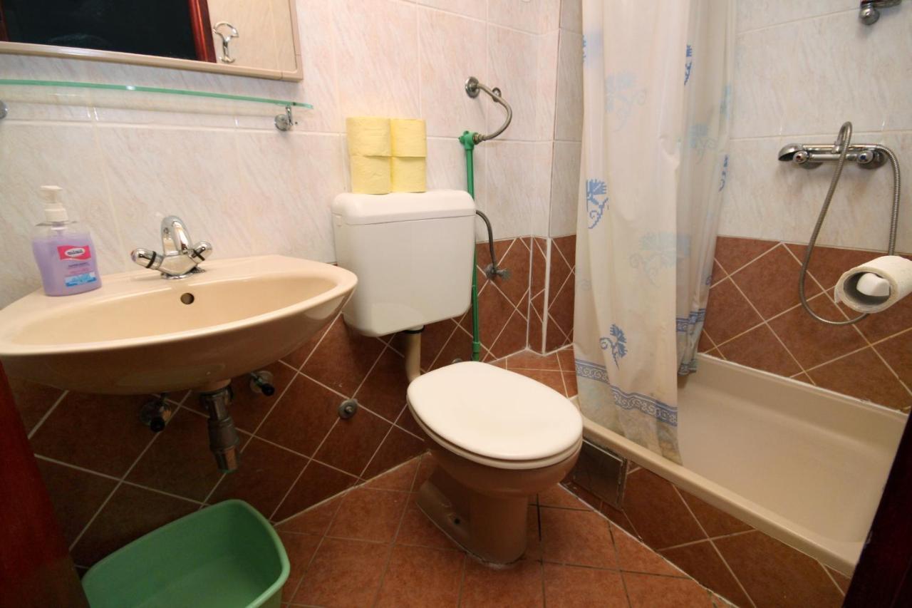 Apartments By The Sea Drvenik Donja Vala, Makarska - 6658 Luaran gambar